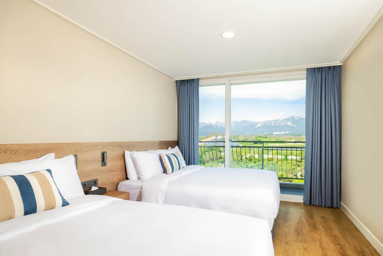 Kensington Resort Seorak Beach Sokcho Exterior foto