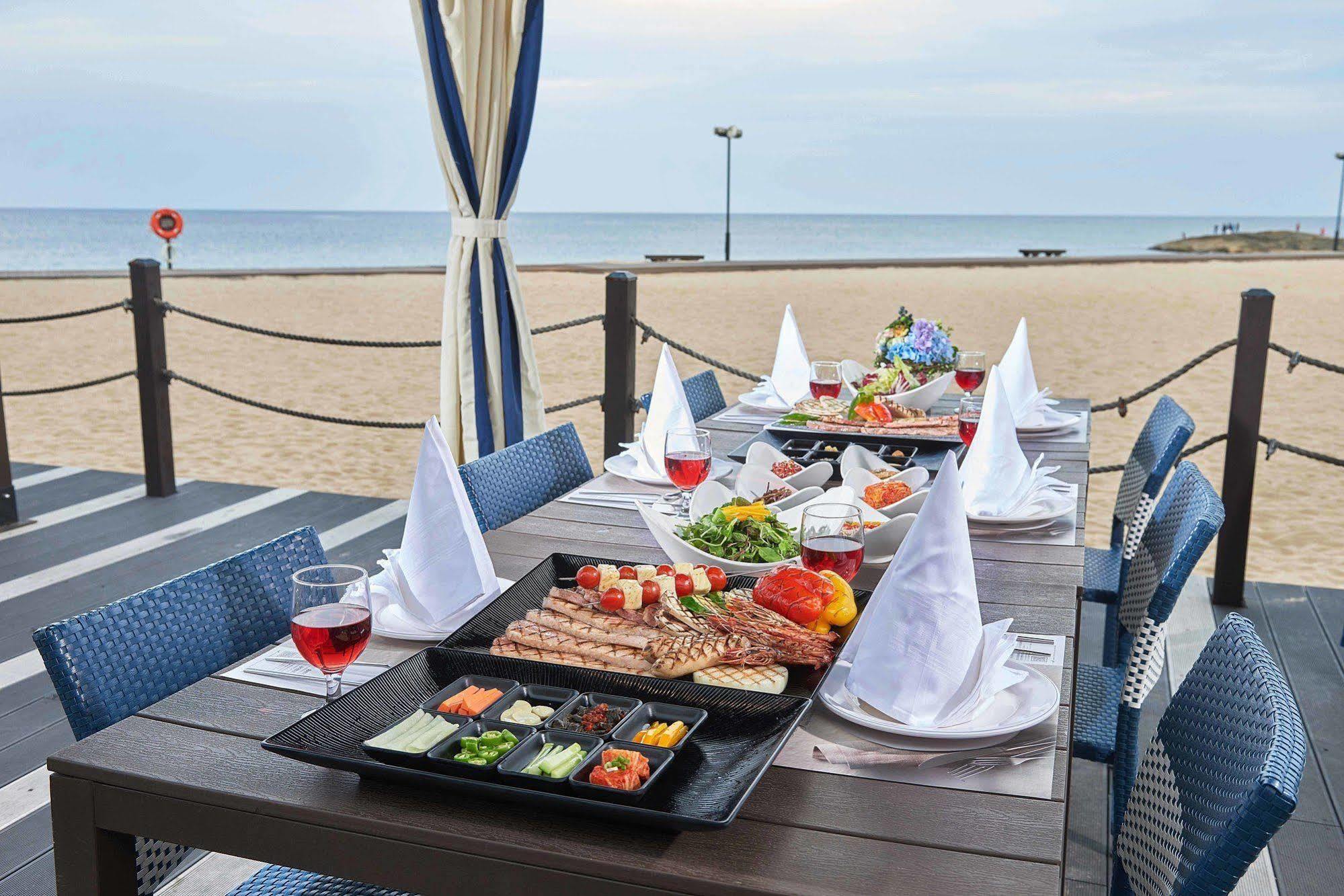 Kensington Resort Seorak Beach Sokcho Exterior foto